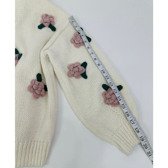 Luna Ivy Ivory Rose Crochet Cardigan Sweater Womens Medium - Picture 6 of 9